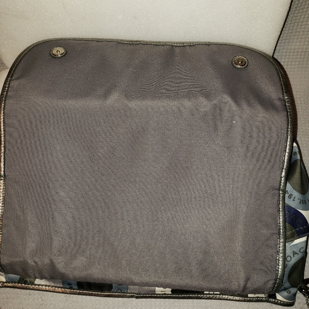 Coach baby bag - Picture 6 of 8